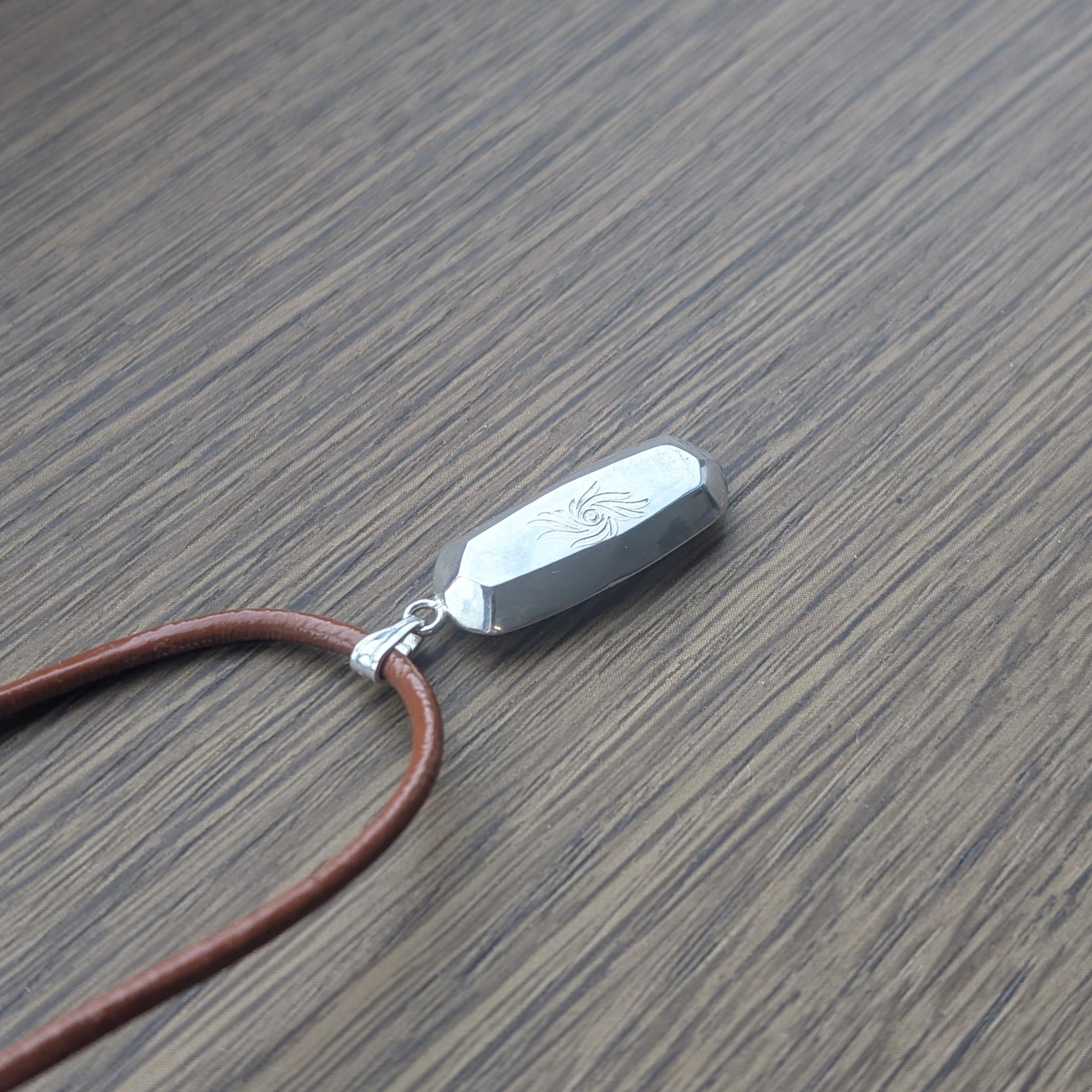 魔石　【嵐風の紋章】 | 3枚目